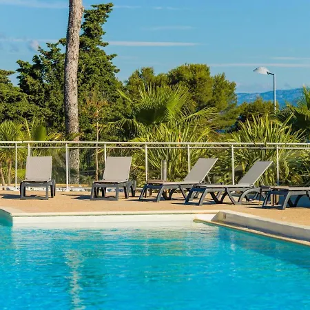 With Terrace And Sea View * Six-Fours-les-Plages